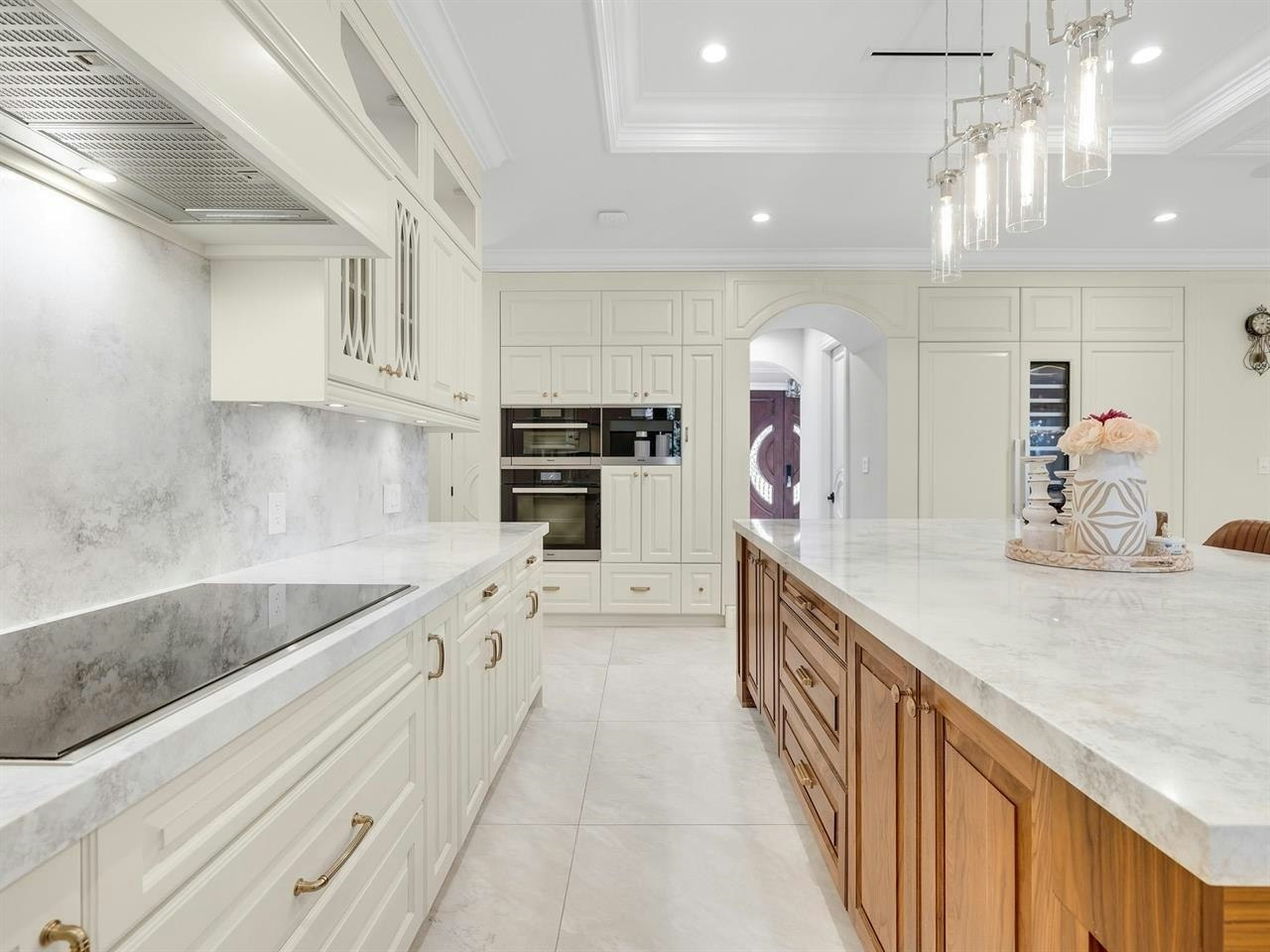 16375 30b Avenue, Surrey, BC, V3S 0E3 - 11