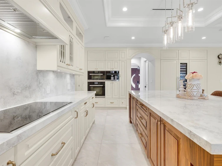 16375 30b Avenue, Surrey, BC, V3S 0E3 - 11