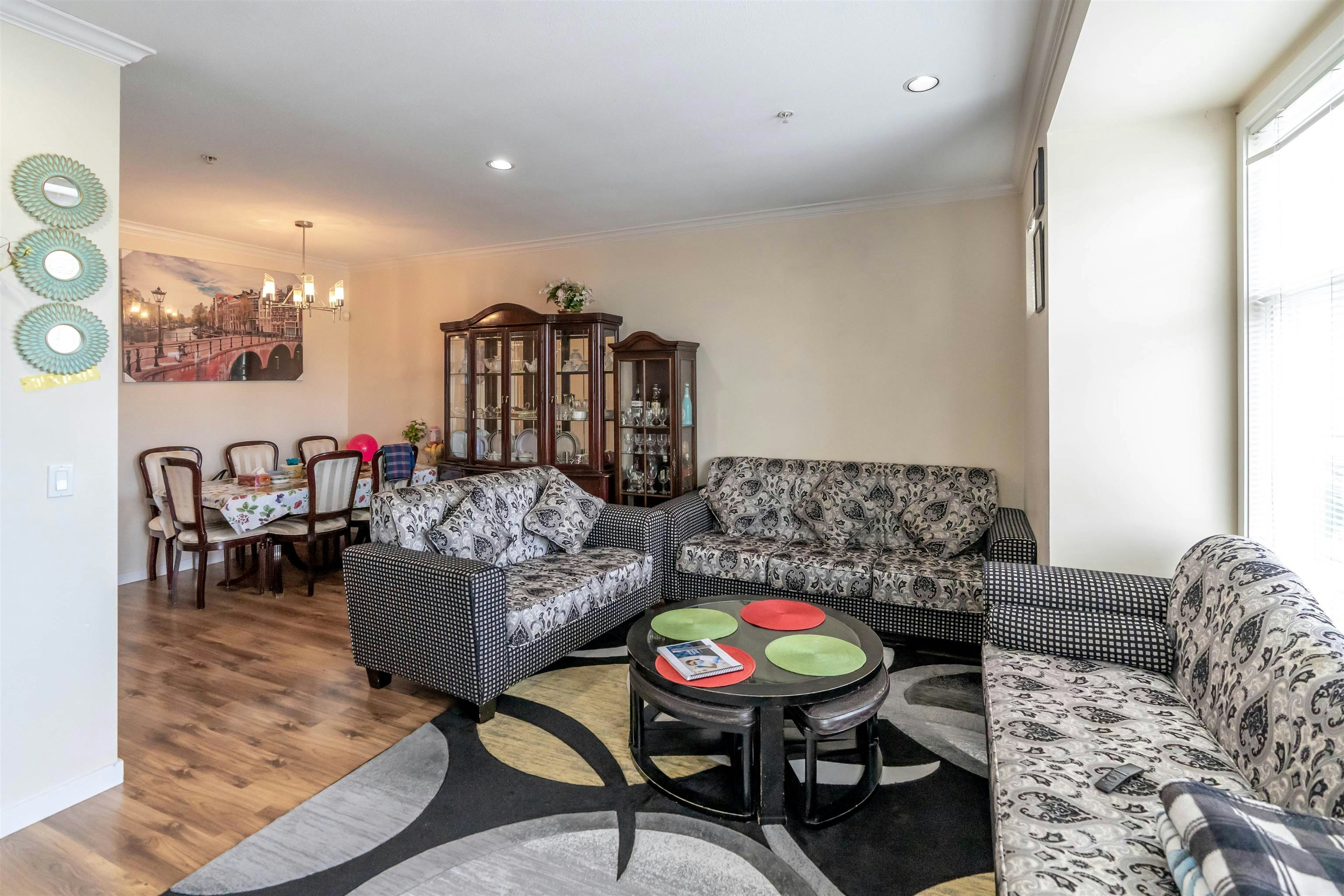 27-12585 72 Avenue - 3