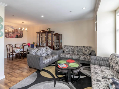 27-12585 72 Avenue - 3