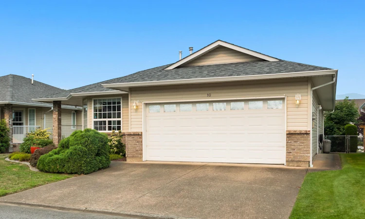 10-7292 Elm Road