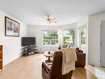 10-7292 Elm Road - 5