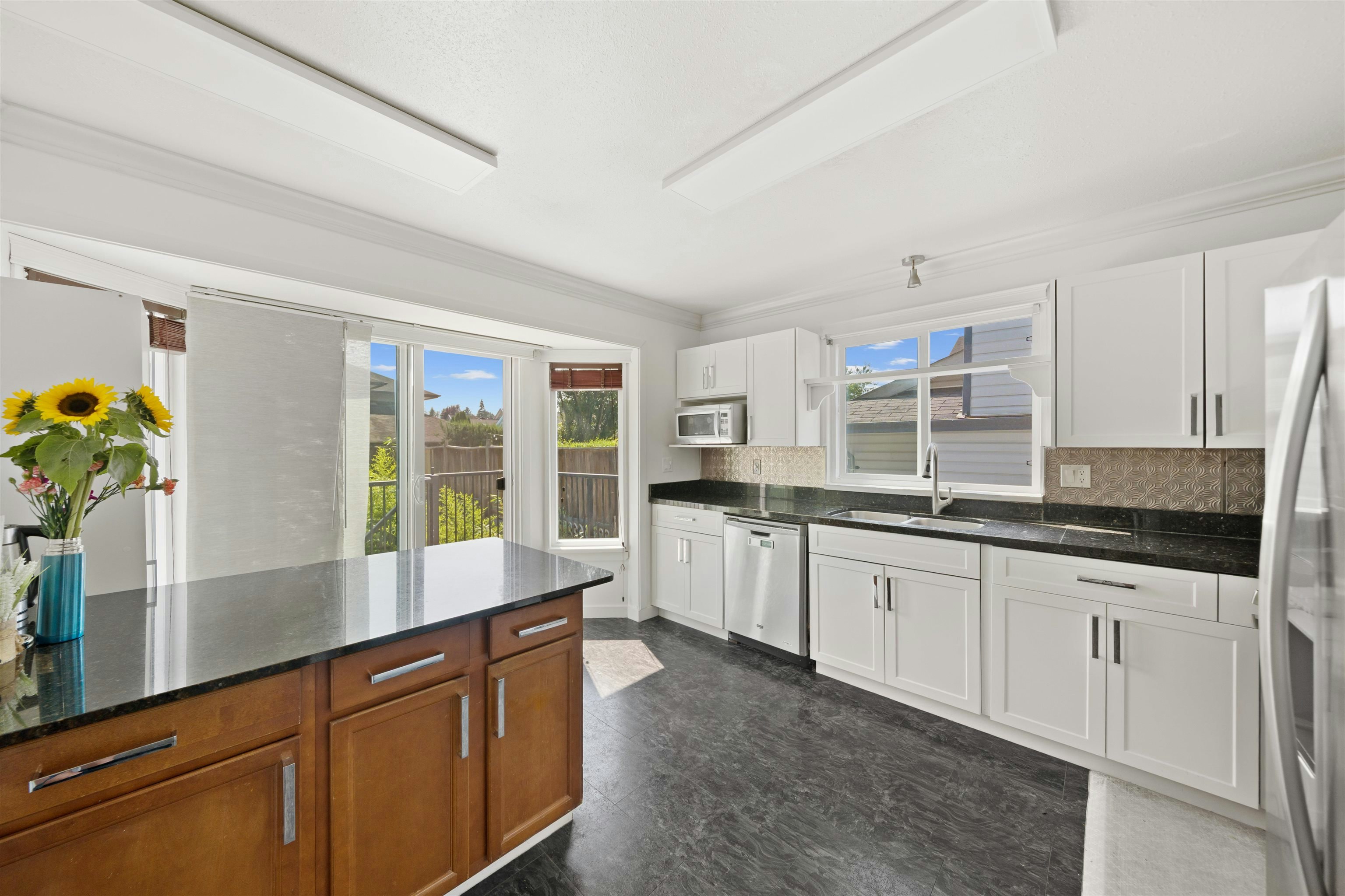 23190 122 Avenue, Maple Ridge, BC, V2X 0P9 - 16