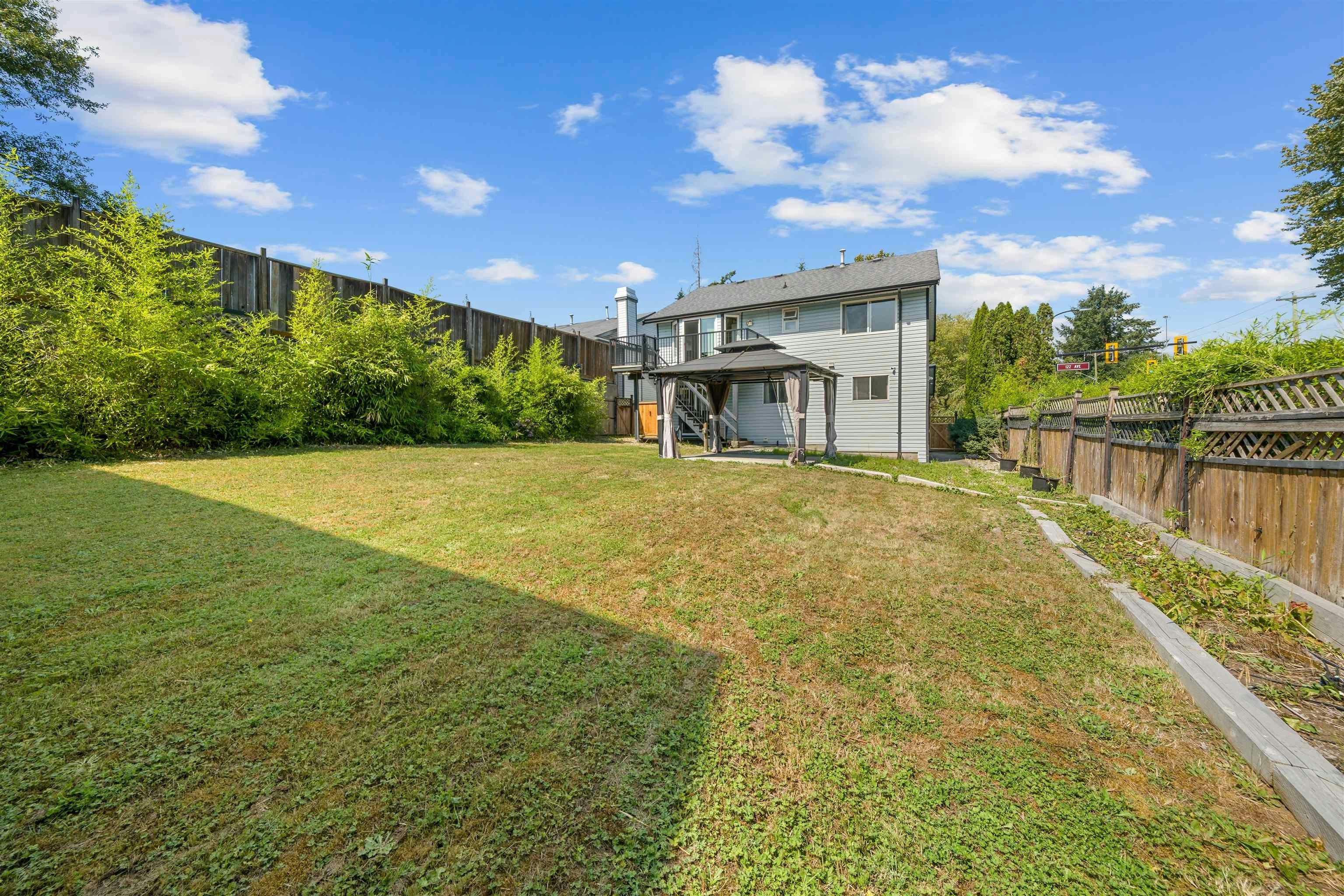23190 122 Avenue, Maple Ridge, BC, V2X 0P9 - 9