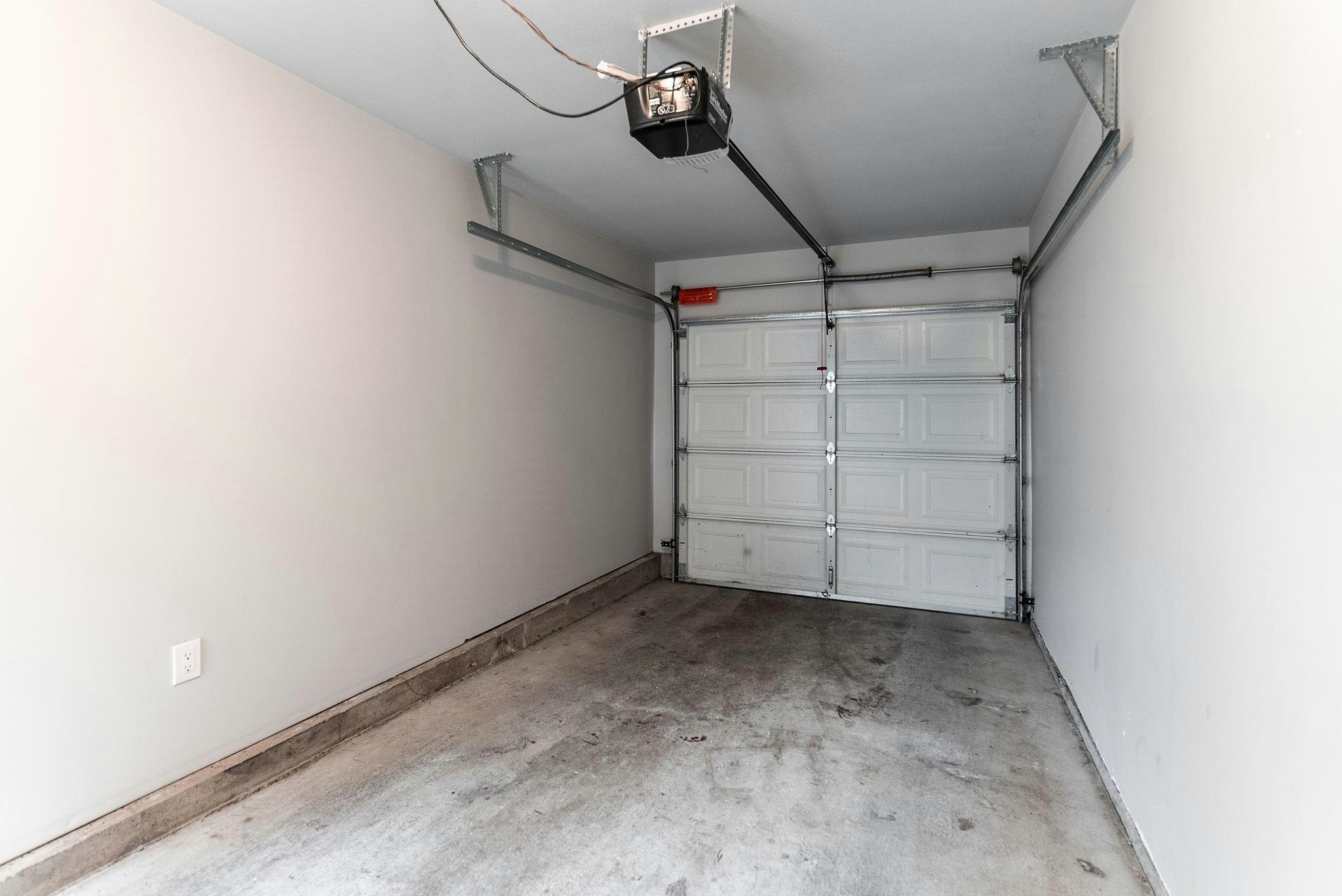 2139 Triumph Street, Vancouver, BC, V5L 1L1 - 16