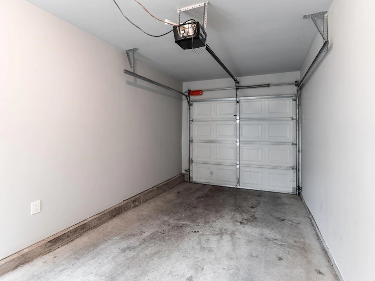 2139 Triumph Street, Vancouver, BC, V5L 1L1 - 16