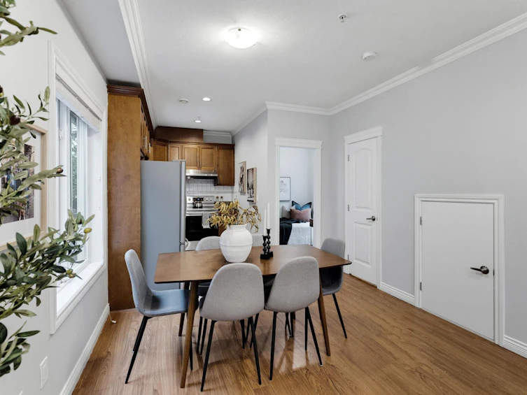2139 Triumph Street, Vancouver, BC, V5L 1L1 - 7