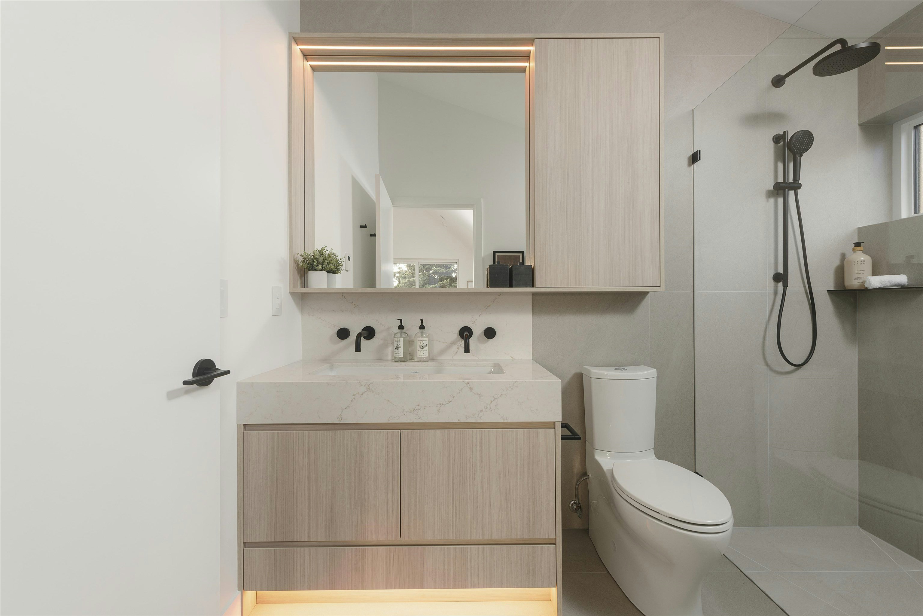 1-2755 W 11th Avenue, Vancouver, BC, V6K 2L8 - 33