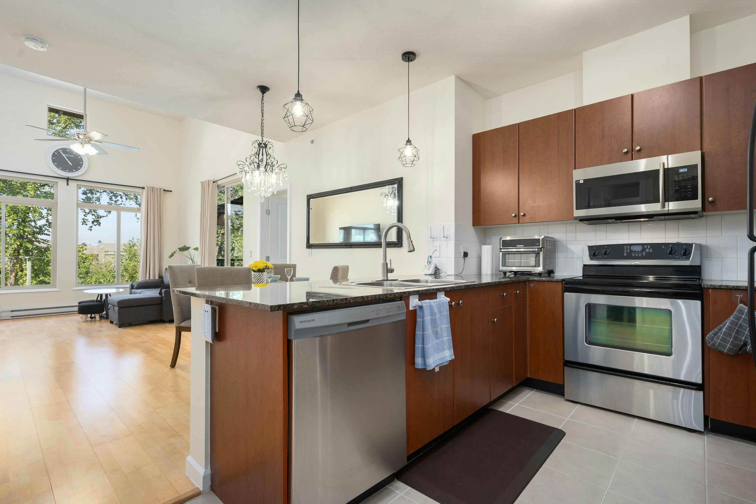 418-10180 153 Street - 2