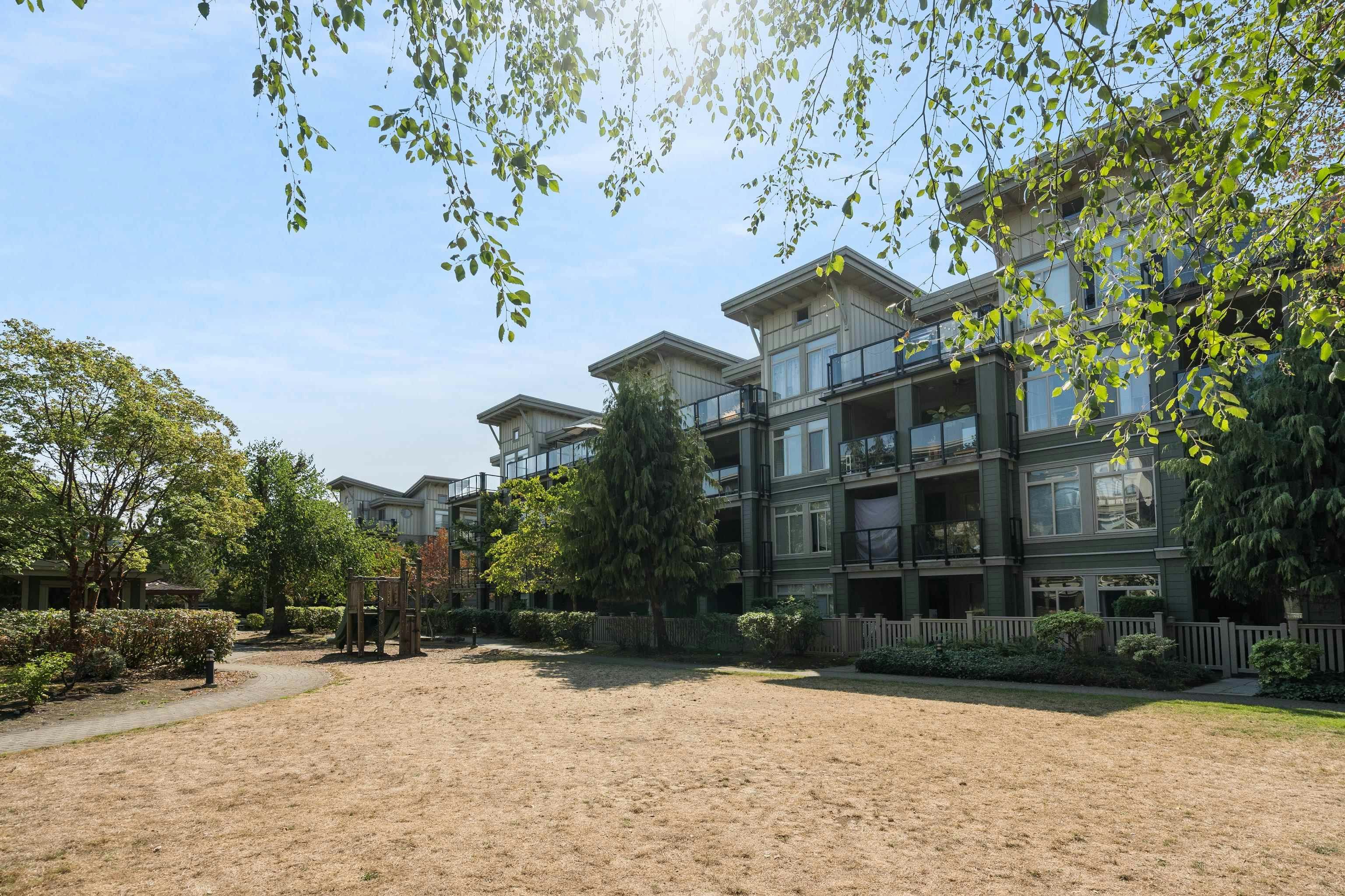 418-10180 153 Street, Surrey, BC, V3R 0B5 - 30