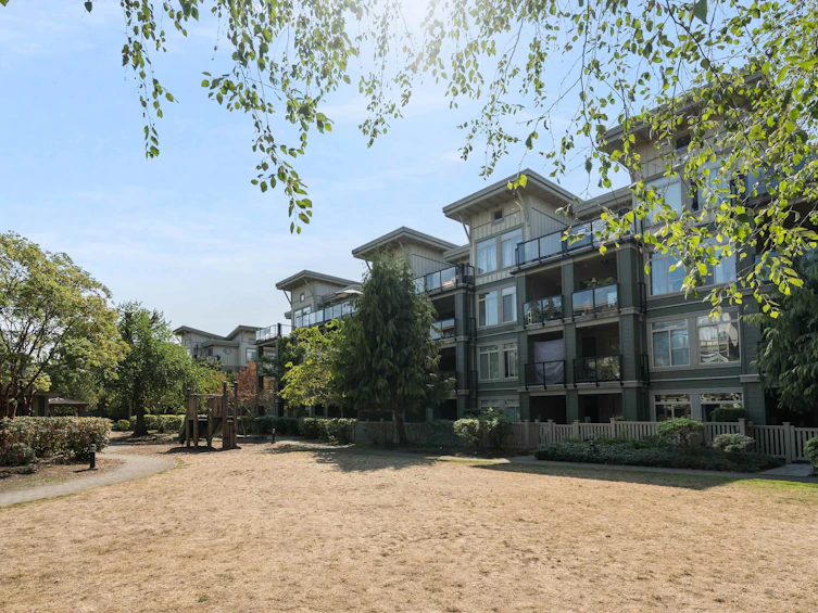 418-10180 153 Street, Surrey, BC, V3R 0B5 - 30