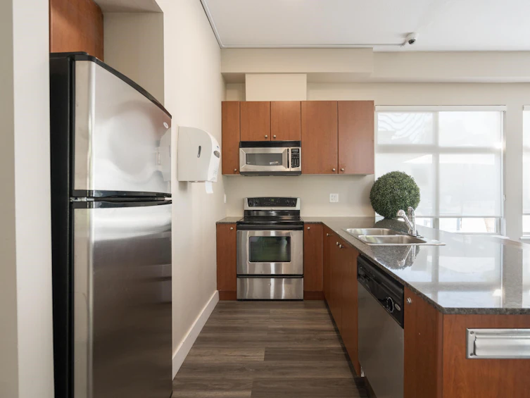 418-10180 153 Street, Surrey, BC, V3R 0B5 - 32