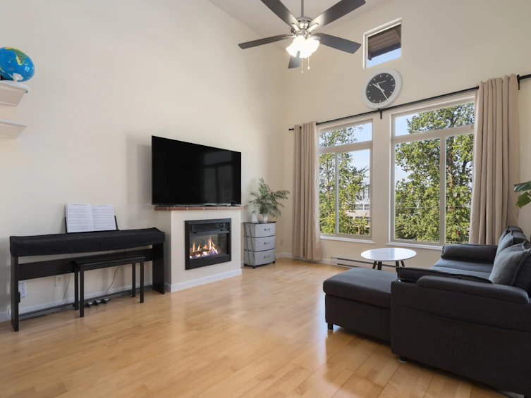 418-10180 153 Street, Surrey, BC, V3R 0B5 - 9