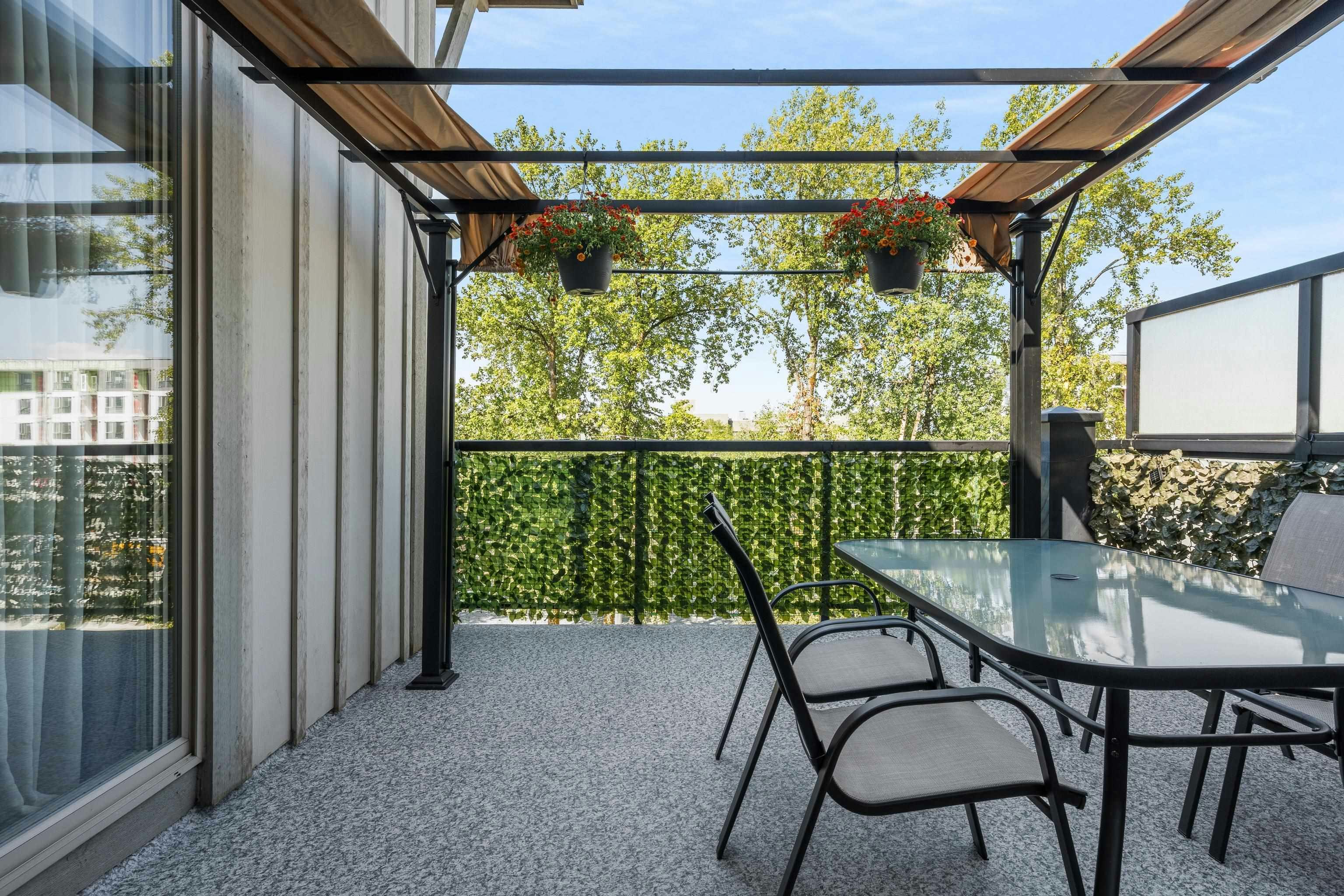 418-10180 153 Street, Surrey, BC, V3R 0B5 - 25