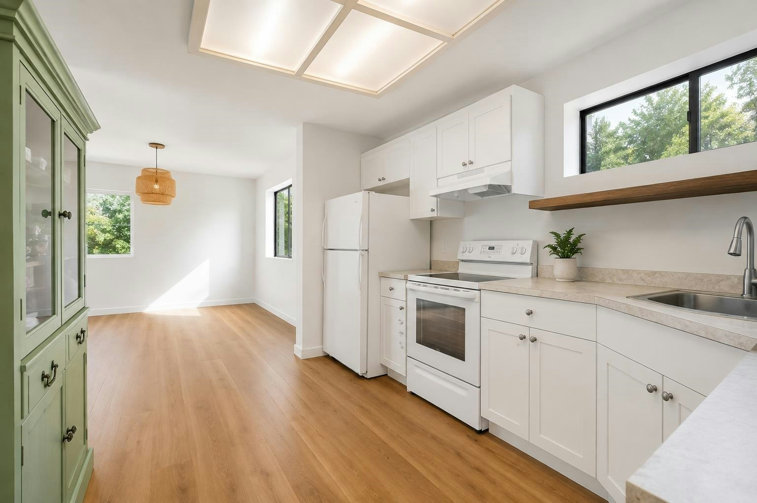 3003 Sunnyhurst Road, North Vancouver, BC, V7K 2G4 - 5