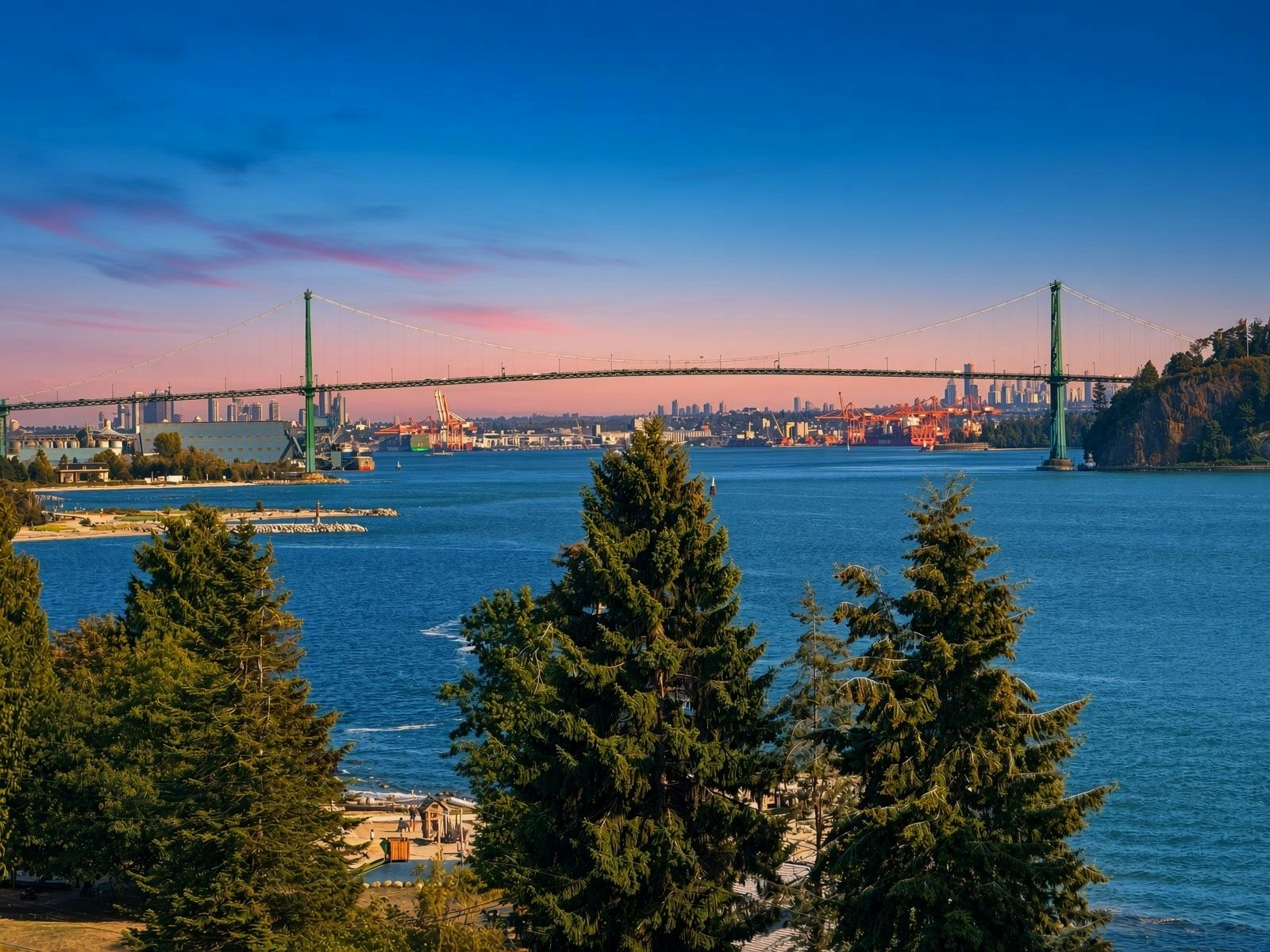 PH-1845 Bellevue Avenue, West Vancouver, BC, V7V 1B2