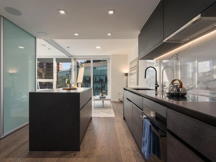 2004-620 Cardero Street, Vancouver, BC, V6G 0C7 - 9