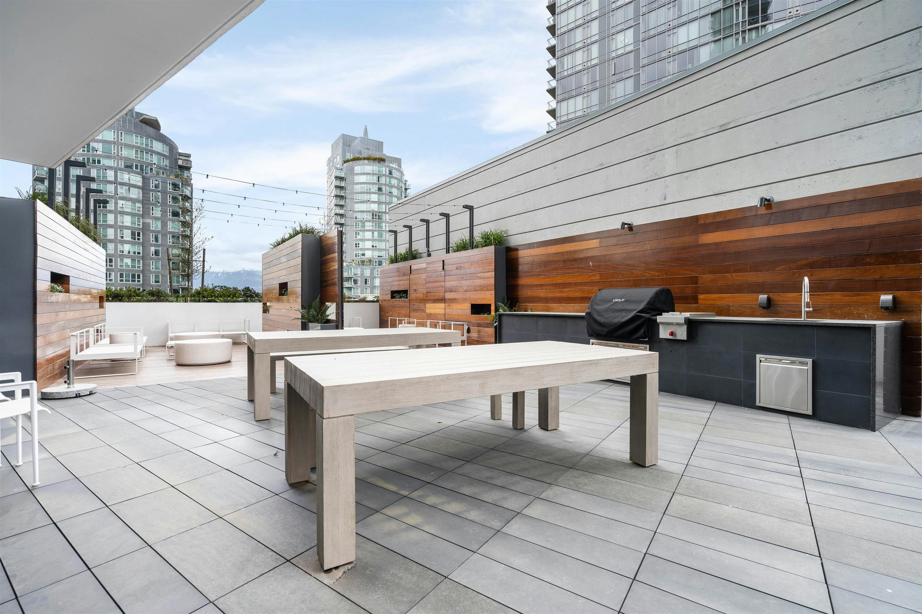 2004-620 Cardero Street, Vancouver, BC, V6G 0C7 - 20