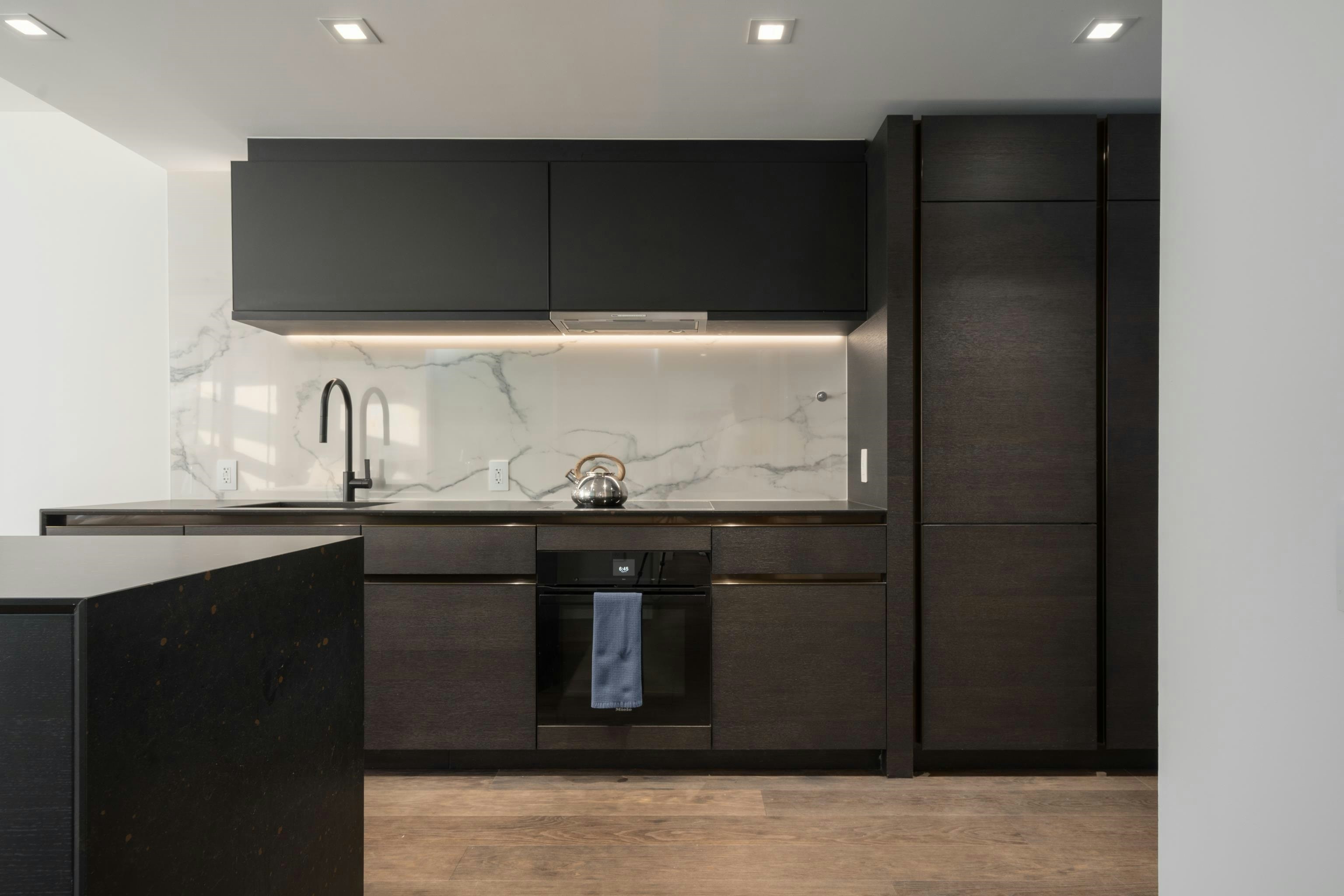 2004-620 Cardero Street, Vancouver, BC, V6G 0C7 - 10