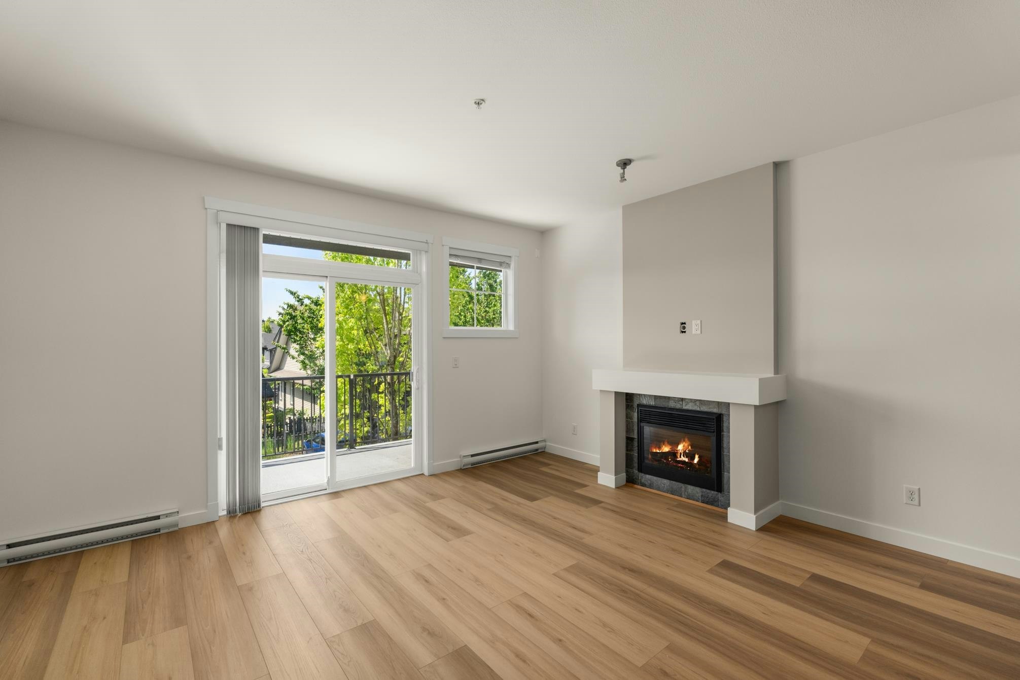 16-13819 232 Street, Maple Ridge, BC, V4R 0C7