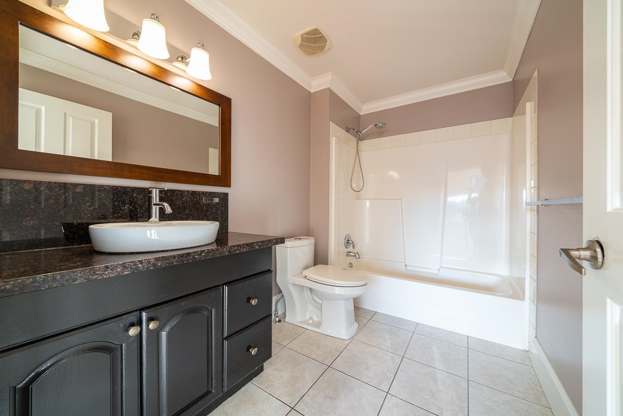 15775 39a Avenue, Surrey, BC, V3Z 0L1 - 19