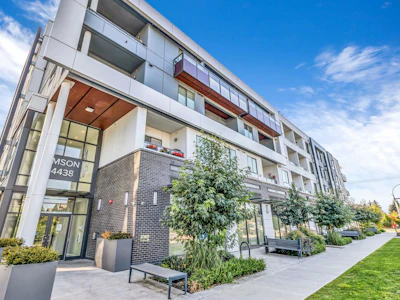 B208-14438 72 Avenue - 2