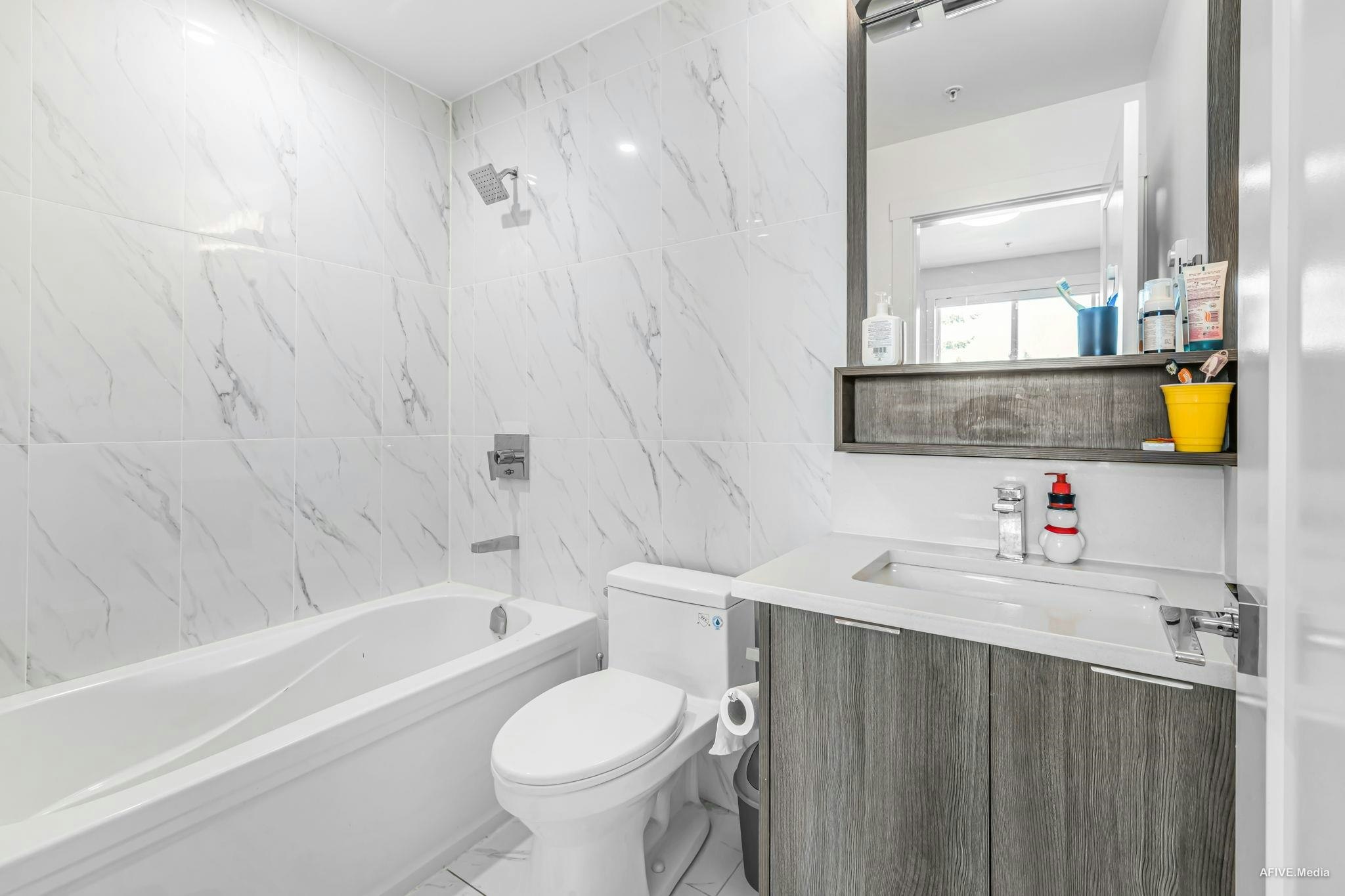 B208-14438 72 Avenue, Surrey, BC, V3S 2E7 - 11