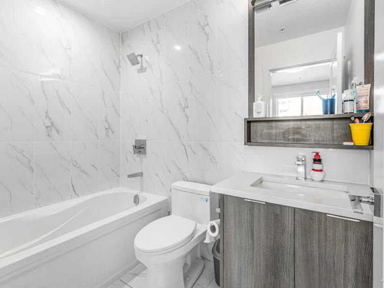 B208-14438 72 Avenue, Surrey, BC, V3S 2E7 - 11