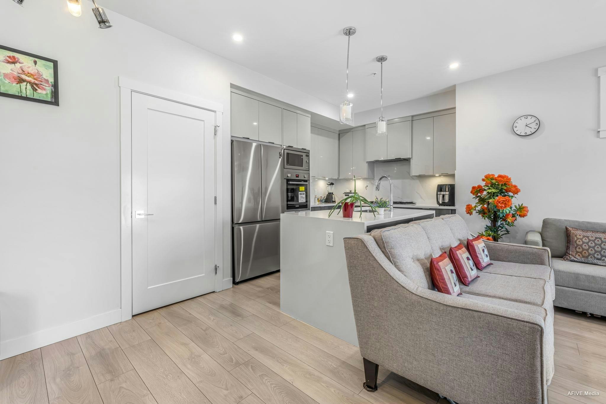 B208-14438 72 Avenue, Surrey, BC, V3S 2E7 - 5