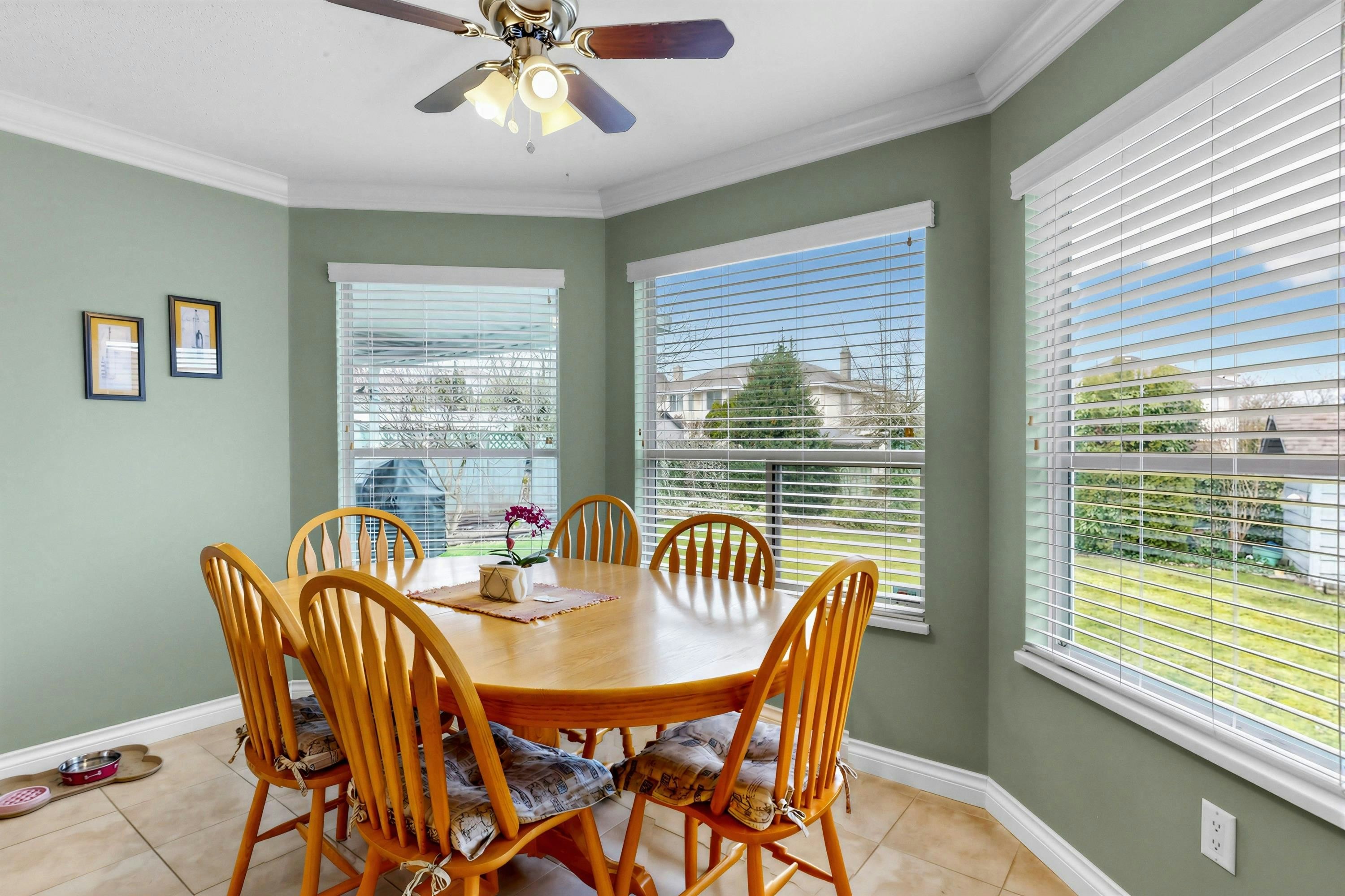 15929 88a Avenue, Surrey, BC, V4N 2X9 - 11