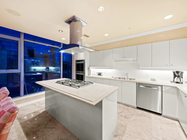 PH3-1790 Bayshore Drive, Vancouver, BC, V6G 3G5 - 2