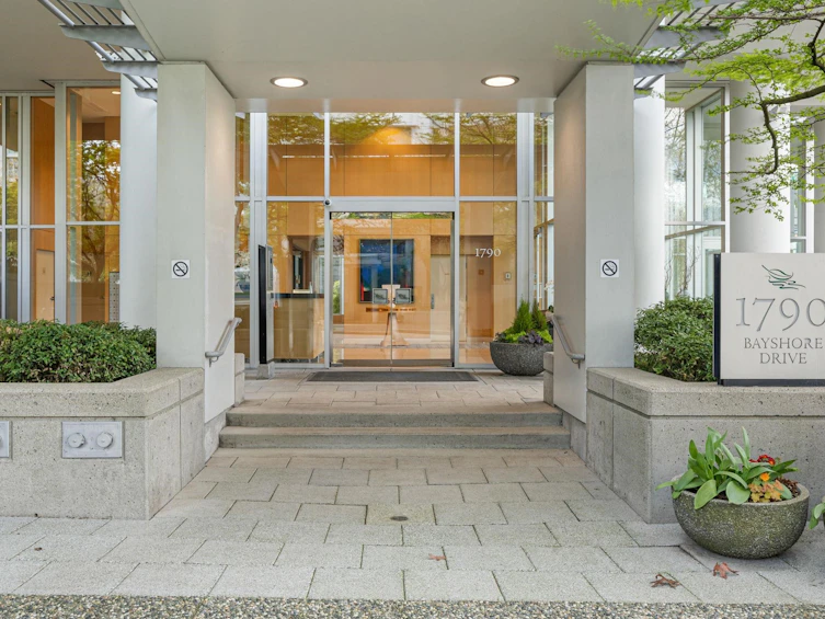 PH3-1790 Bayshore Drive, Vancouver, BC, V6G 3G5 - 22