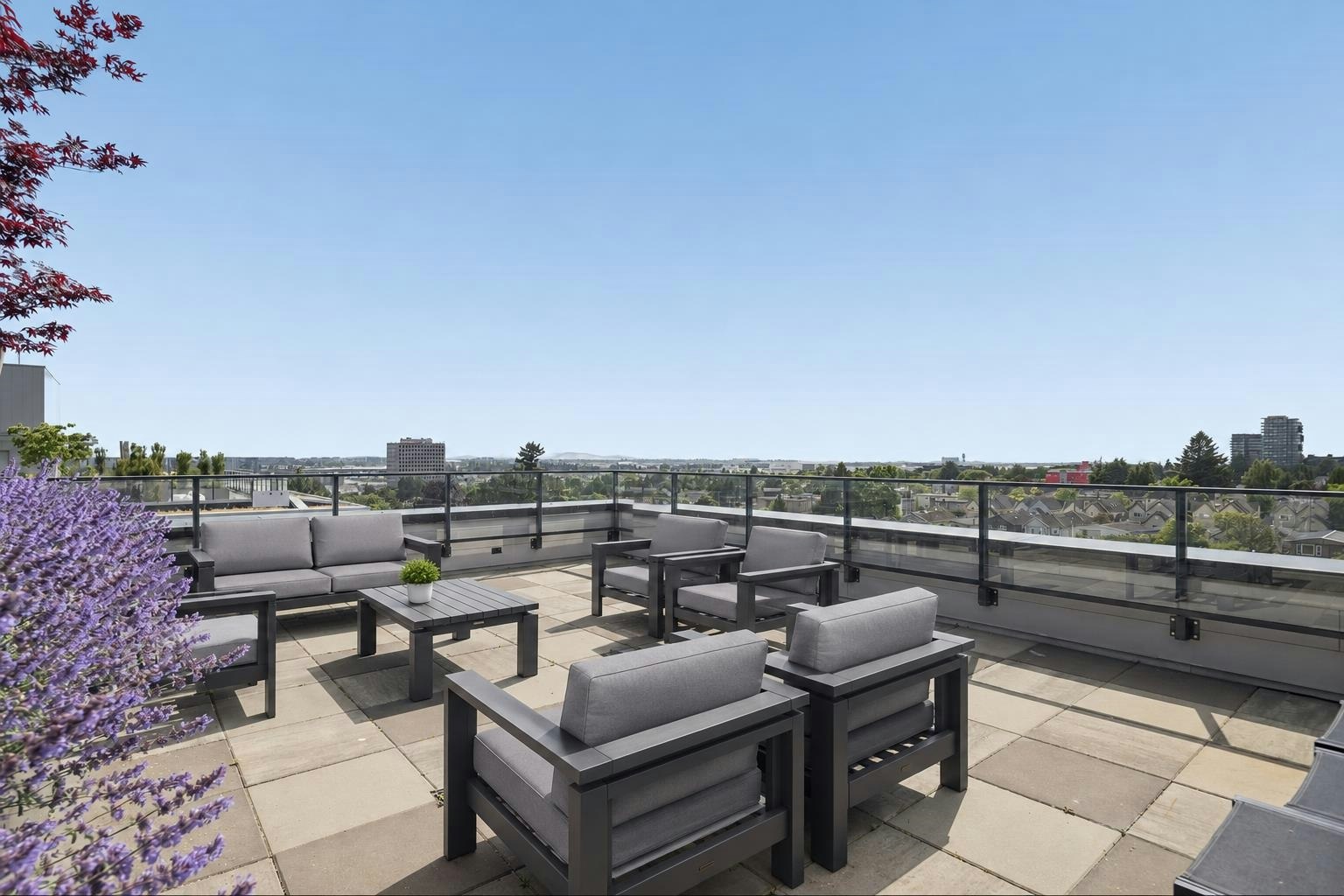 211-8398 Oak Street, Vancouver, BC, V6P 0L9 - 14