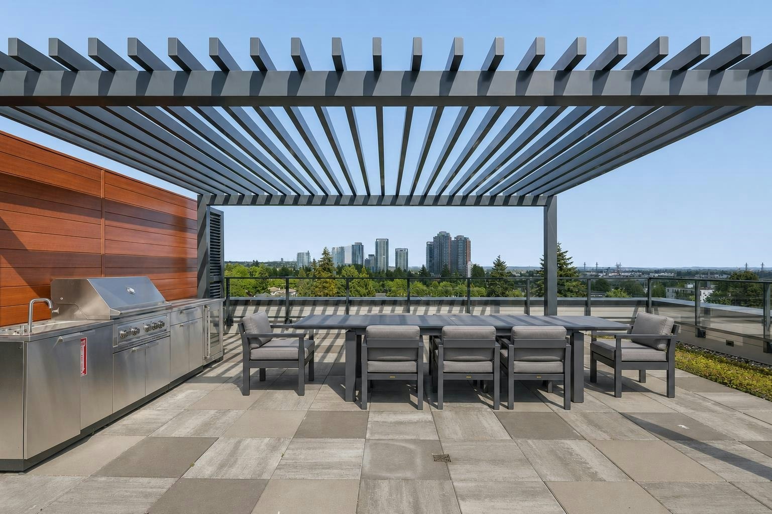 211-8398 Oak Street, Vancouver, BC, V6P 0L9 - 12