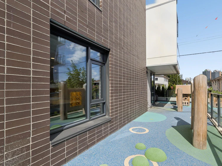 211-8398 Oak Street, Vancouver, BC, V6P 0L9 - 19