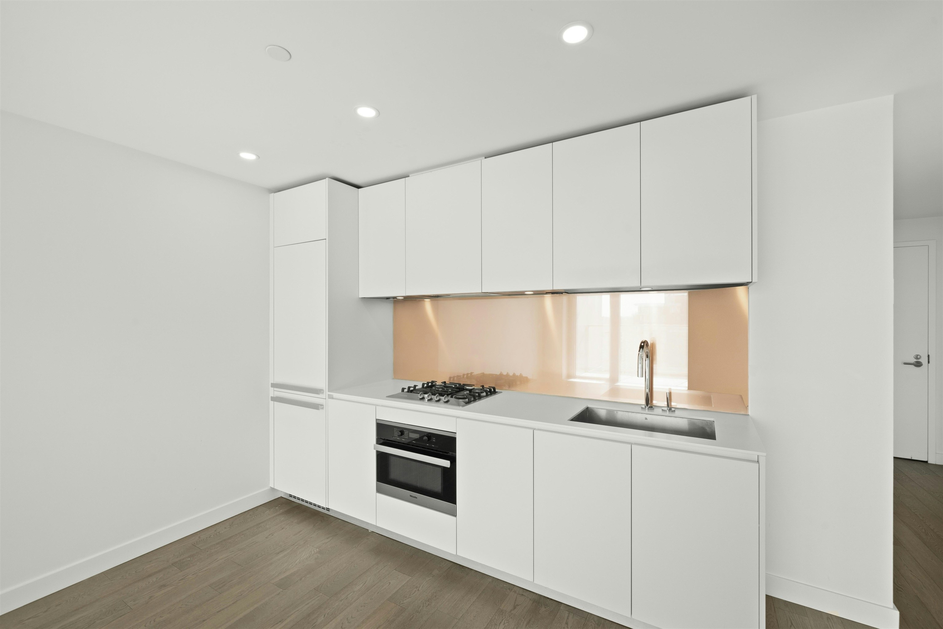 3209-1480 Howe Street, Vancouver, BC, V6Z 0G5 - 3