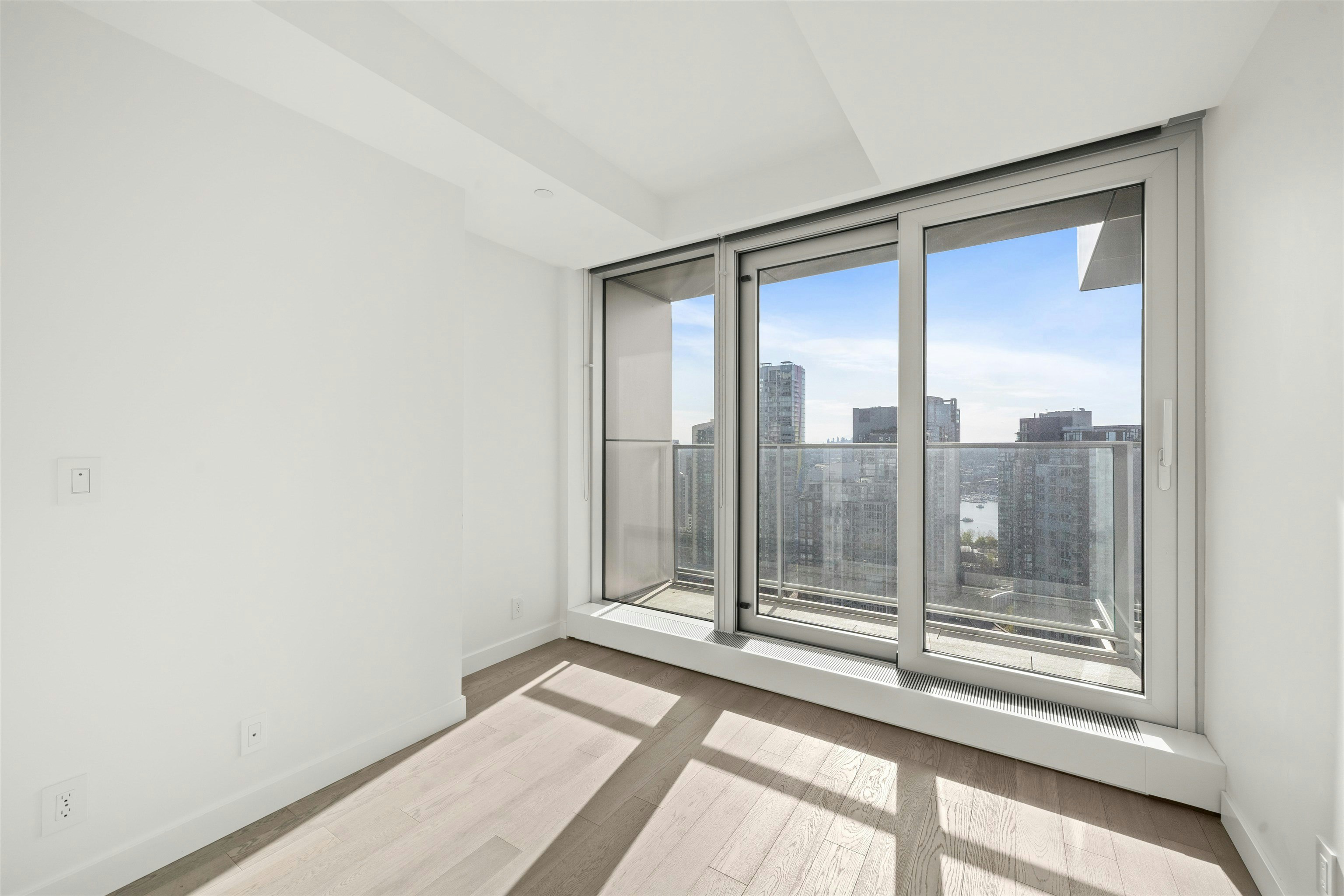 3209-1480 Howe Street, Vancouver, BC, V6Z 0G5 - 6