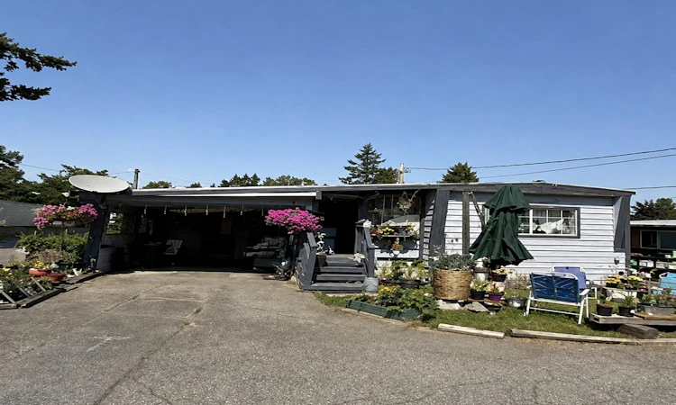 17-16039 Fraser Highway