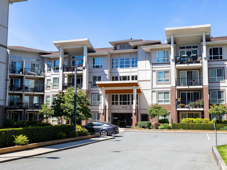 413-3192 Gladwin Road, Abbotsford, BC, V2T 6M9 - 5