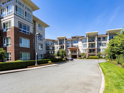 413-3192 Gladwin Road - 4