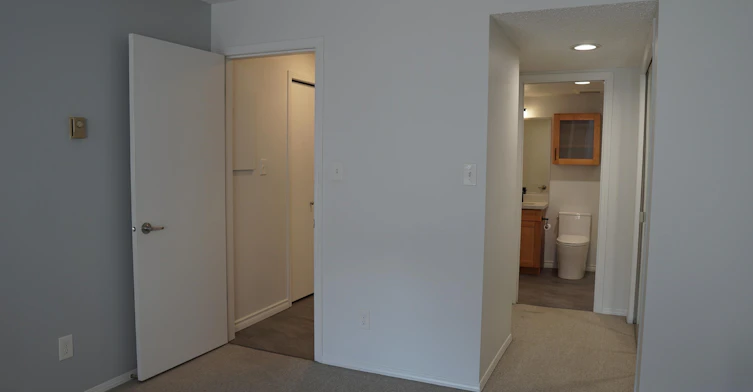 121 10th Street, New Westminster, BC, V3M 3X7 - 7