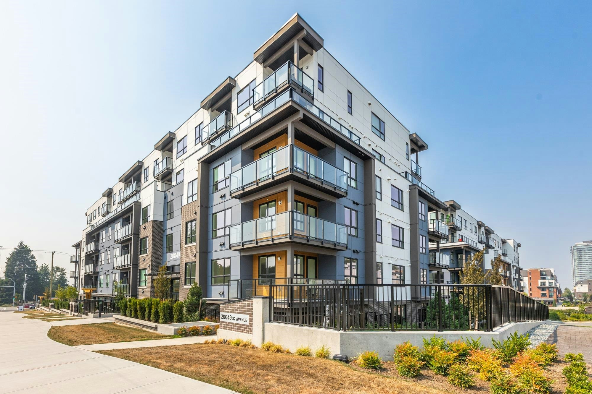 B306-20049 82 Avenue, Langley, BC, V2Y 4A5