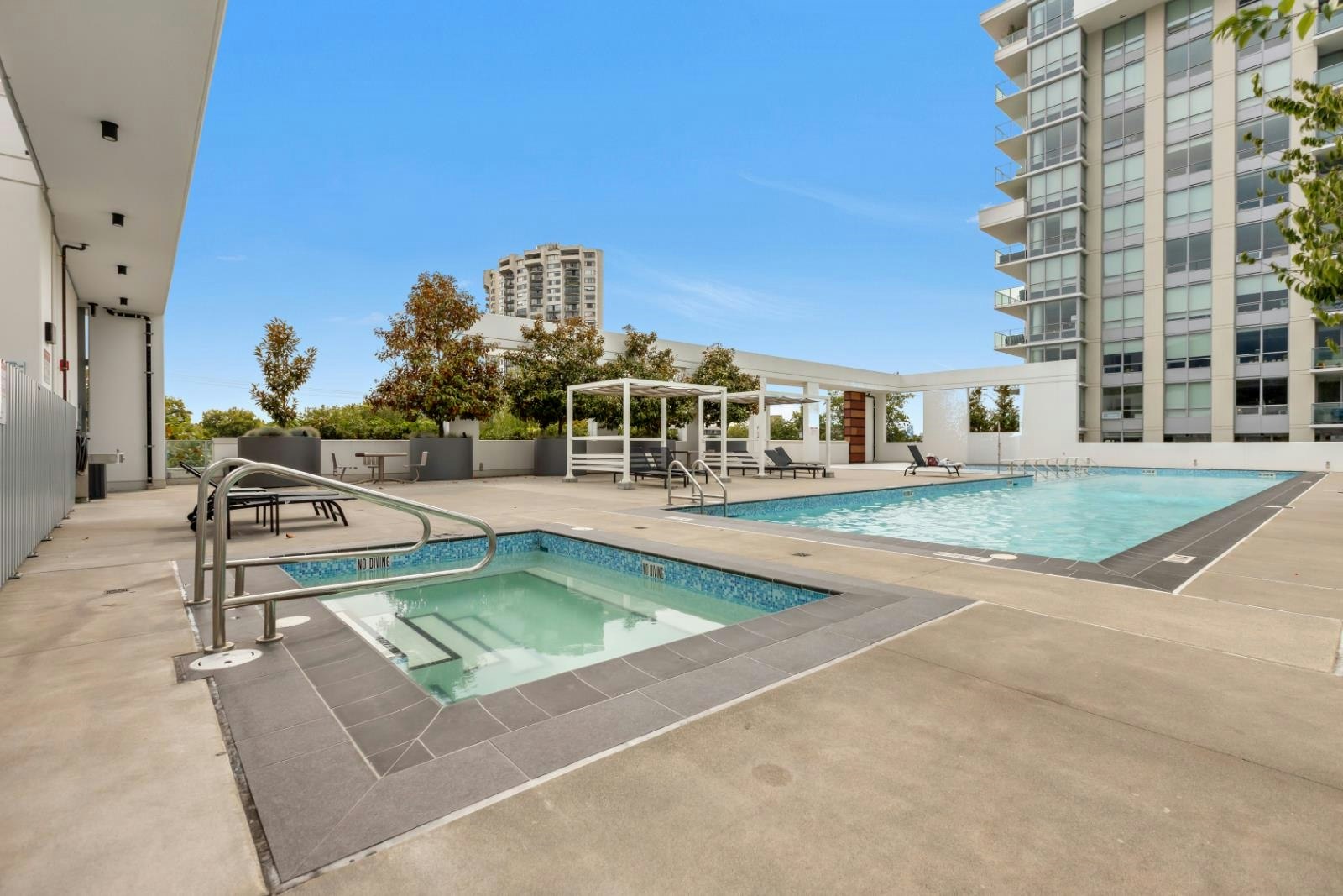 605-1632 Lions Gate Lane, North Vancouver, BC, V7P 0E2 - 24