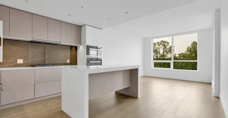 605-1632 Lions Gate Lane, North Vancouver, BC, V7P 0E2 - 3