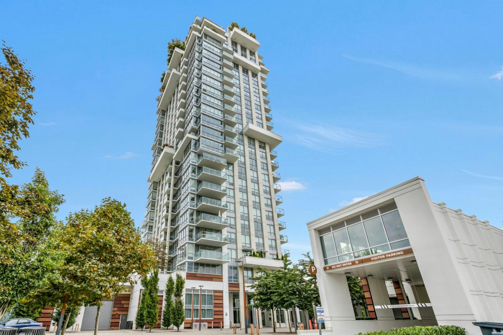 605-1632 Lions Gate Lane, North Vancouver, BC, V7P 0E2