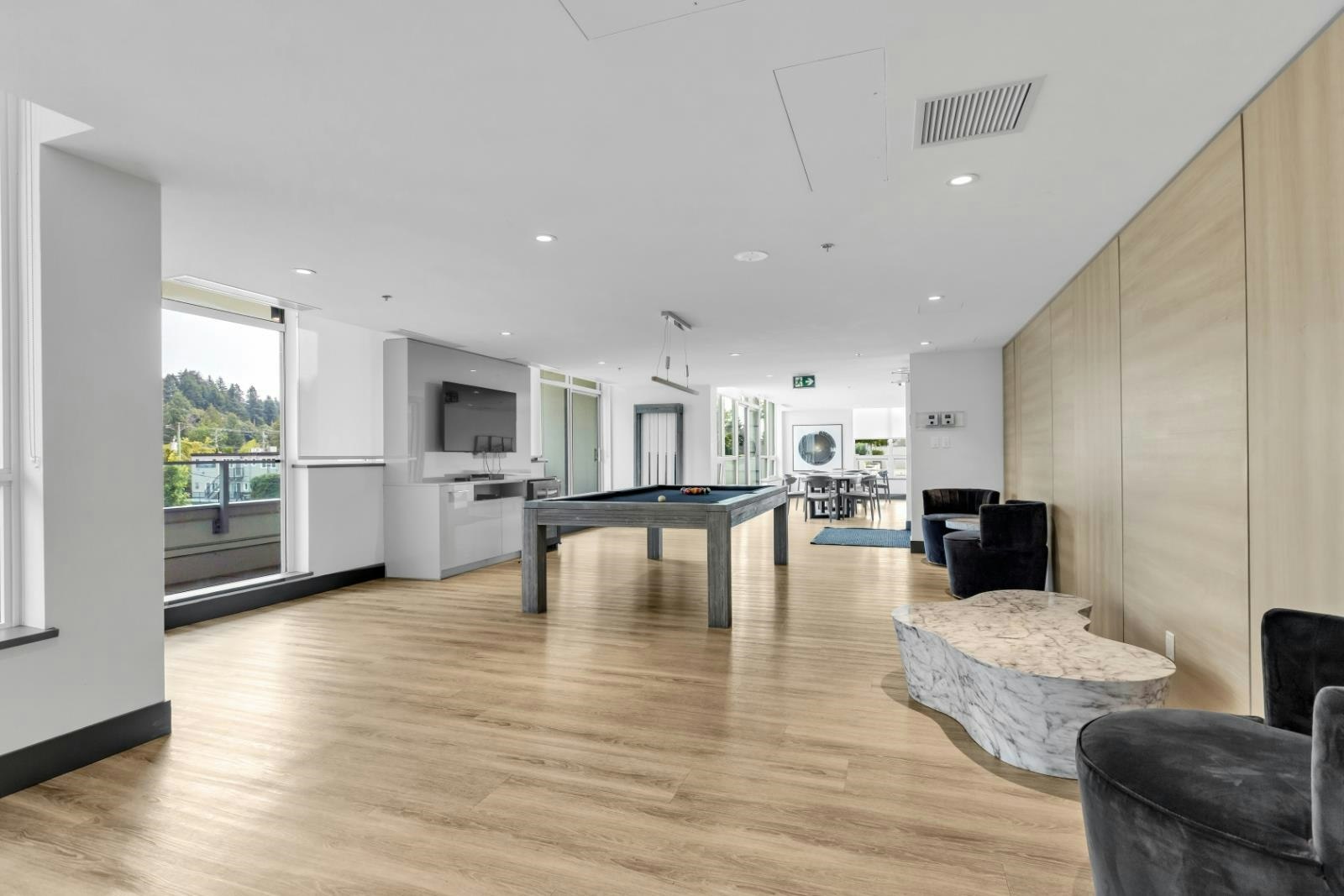 605-1632 Lions Gate Lane, North Vancouver, BC, V7P 0E2 - 25