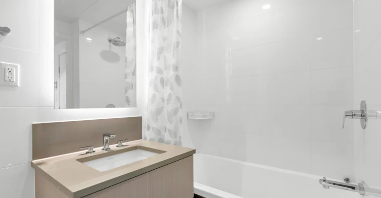 605-1632 Lions Gate Lane, North Vancouver, BC, V7P 0E2 - 10
