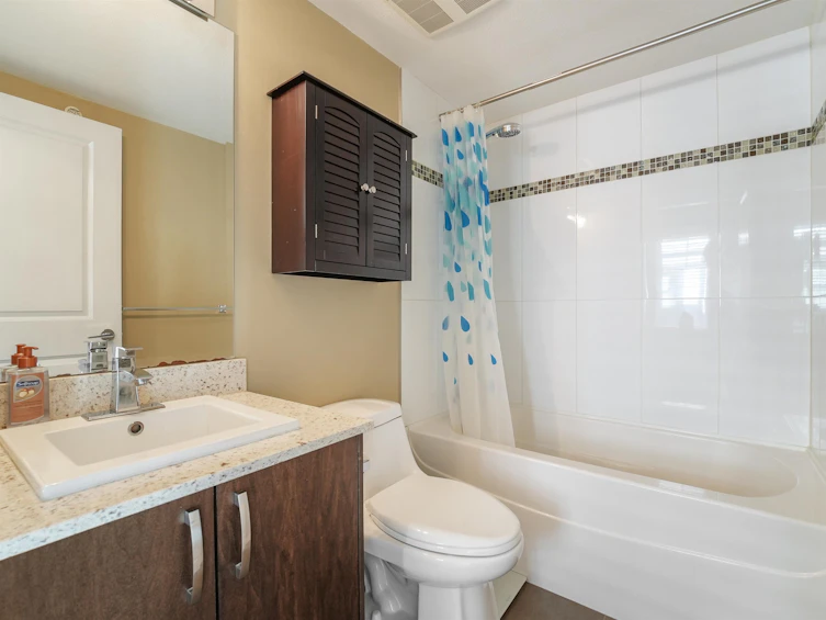 1-838 Royal Avenue, New Westminster, BC, V3M 1J9 - 14