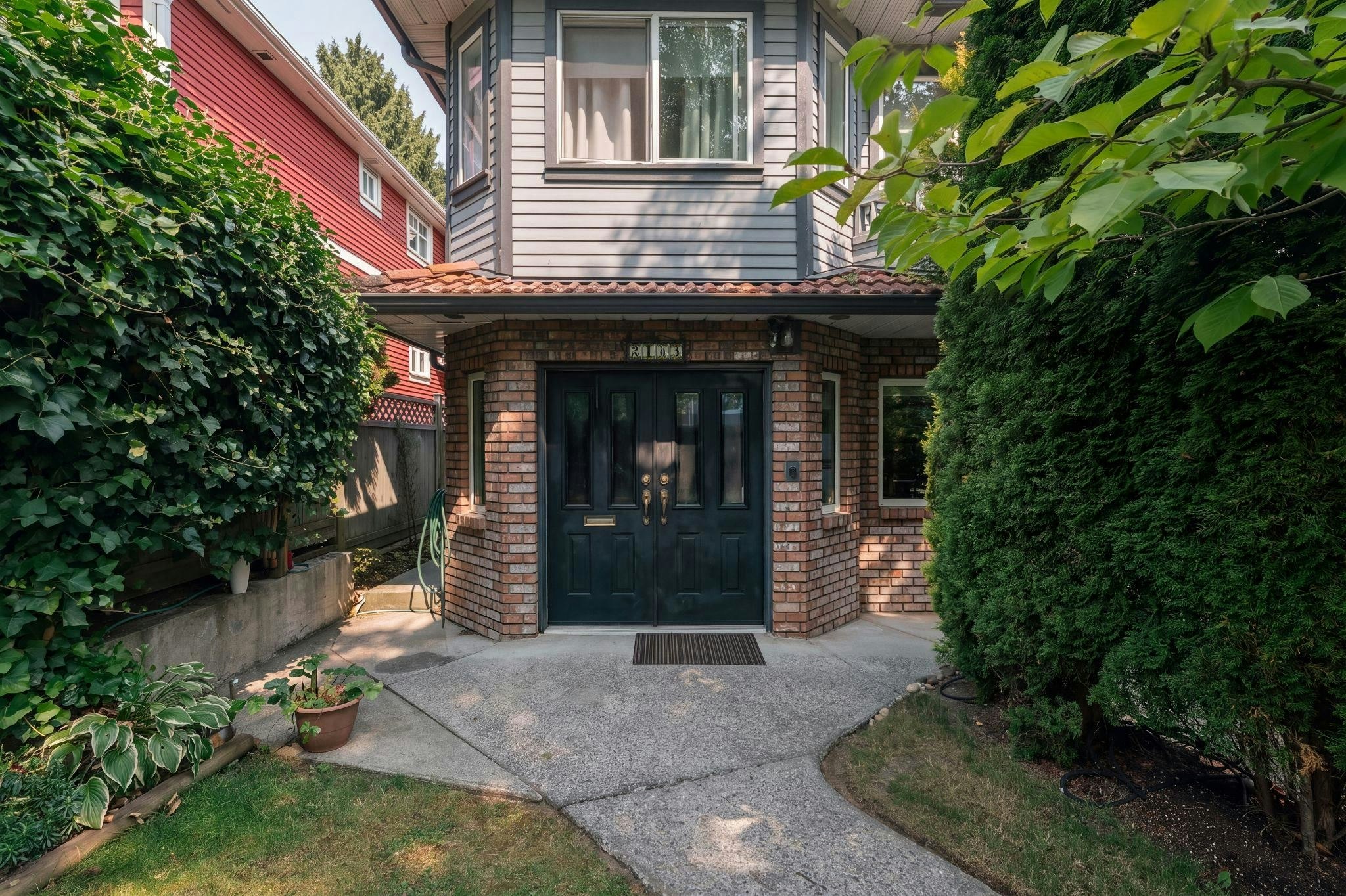 2183 Napier Street - 3