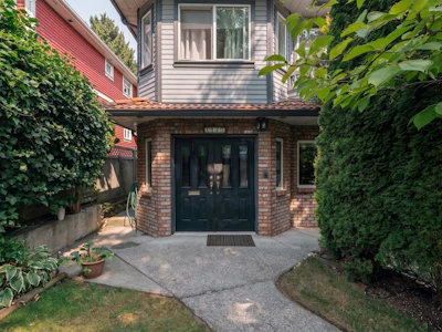 2183 Napier Street - 3